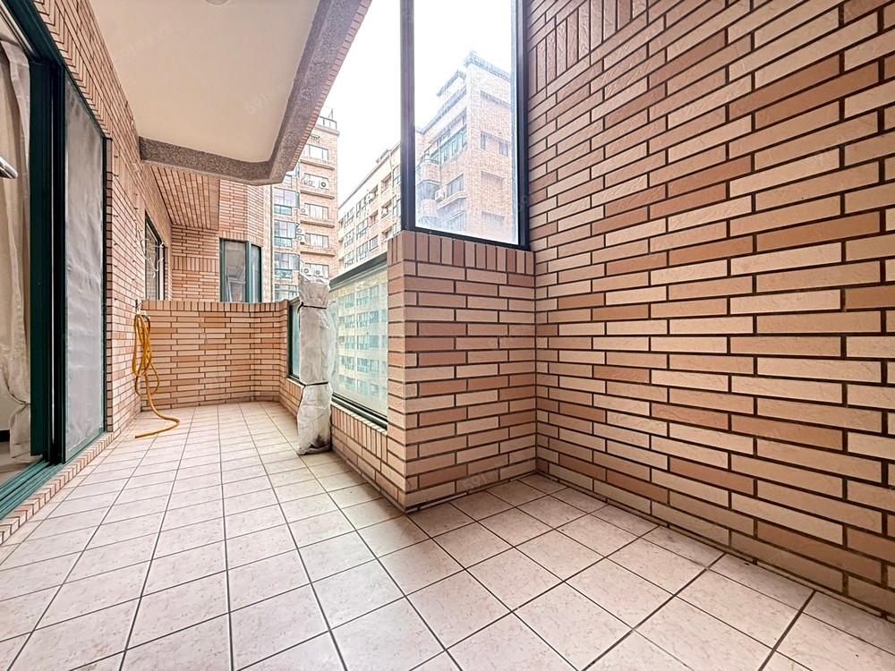 3字頭買三房內壢環中東路超大三房前後陽台中華路機能超好近中原 - 591售屋網