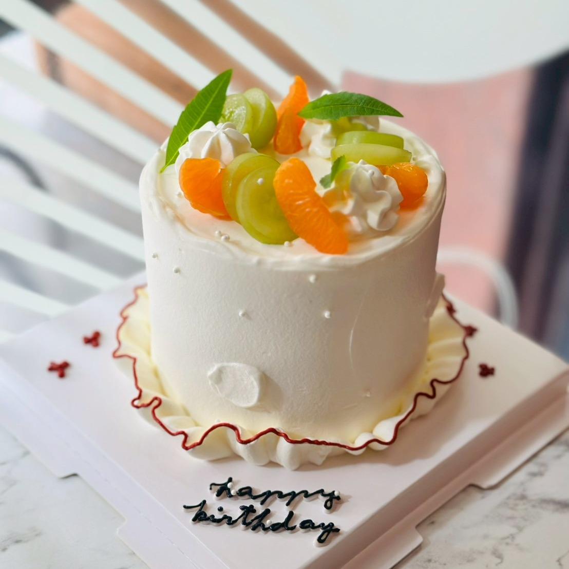 Sweet B Dessert & Gift 4寸季節水果鮮奶油蛋糕