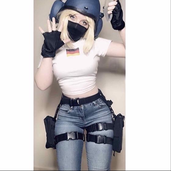 @DaeCosplay