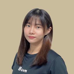 B GYM健身俱樂部七張店 Helen教練