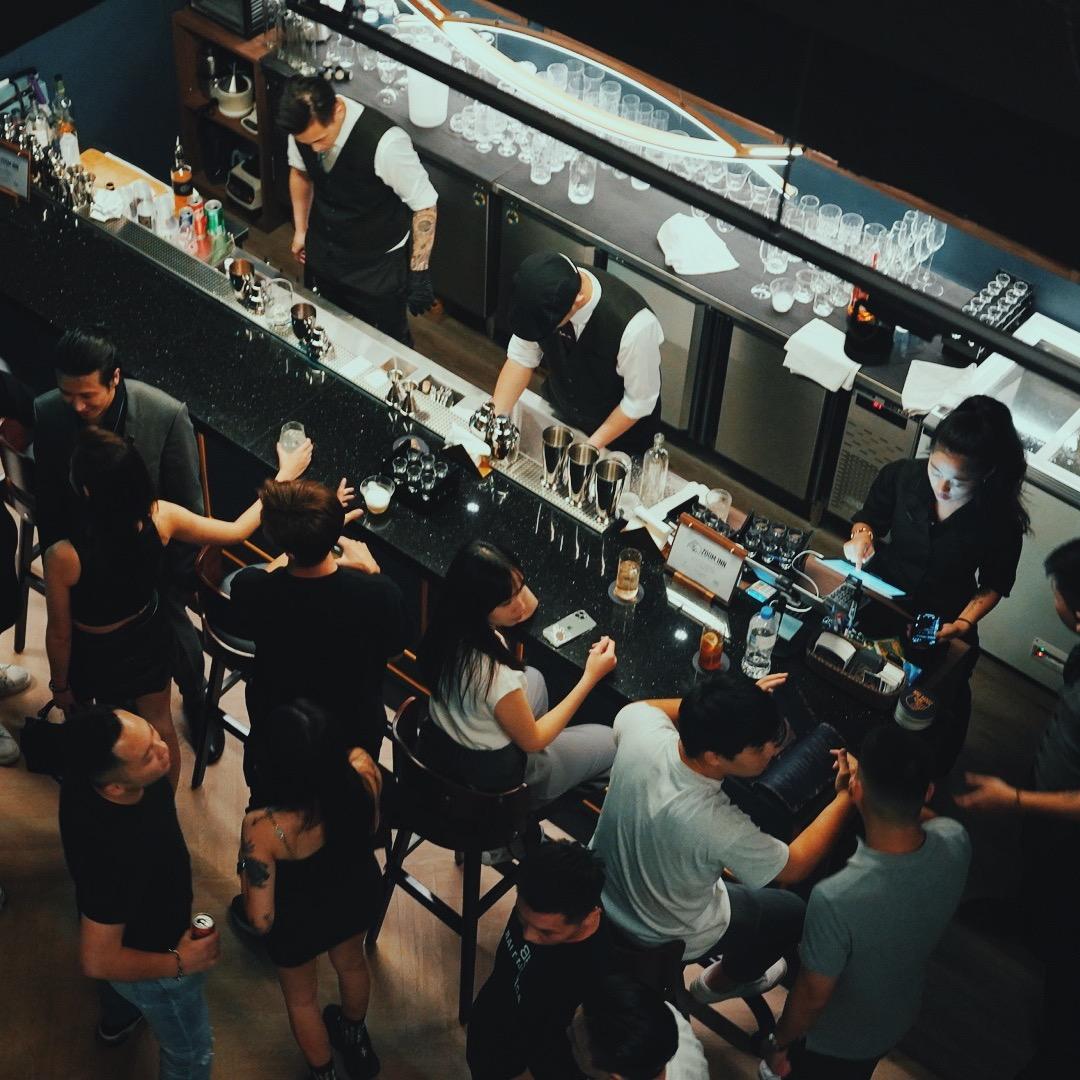 Zoom Inn | Instagram, Facebook | 傳送門