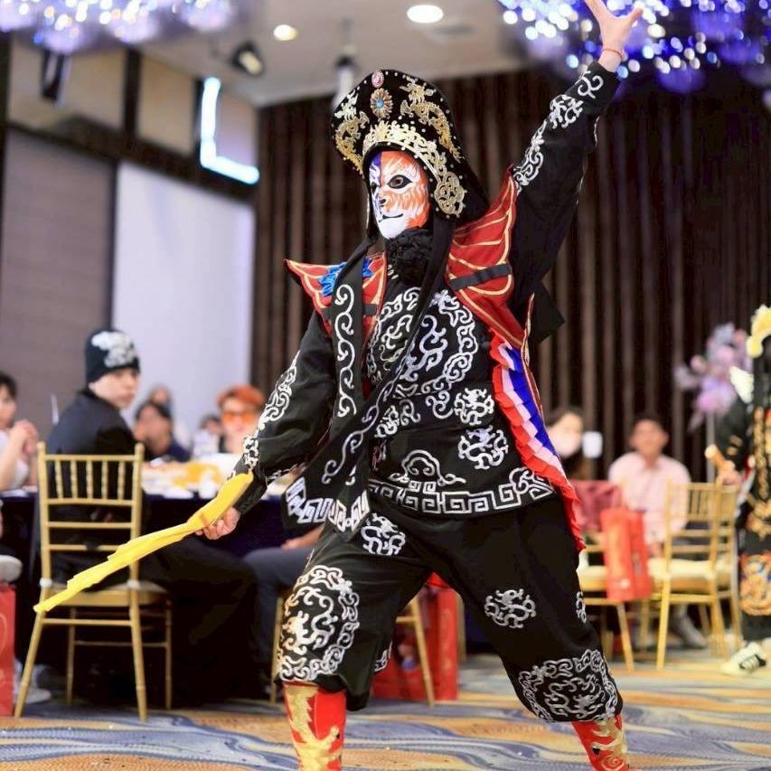 艾維思表演行銷