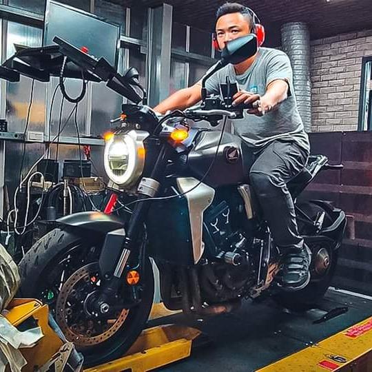 馬力騎機動力 CB1000R dna高流量空濾 CB/CBR 650 F/R重型機車改裝 重型機車 重機 重機維修 重機升級 重機改裝 重機空率 馬力騎機重型機車 馬力騎機 honda