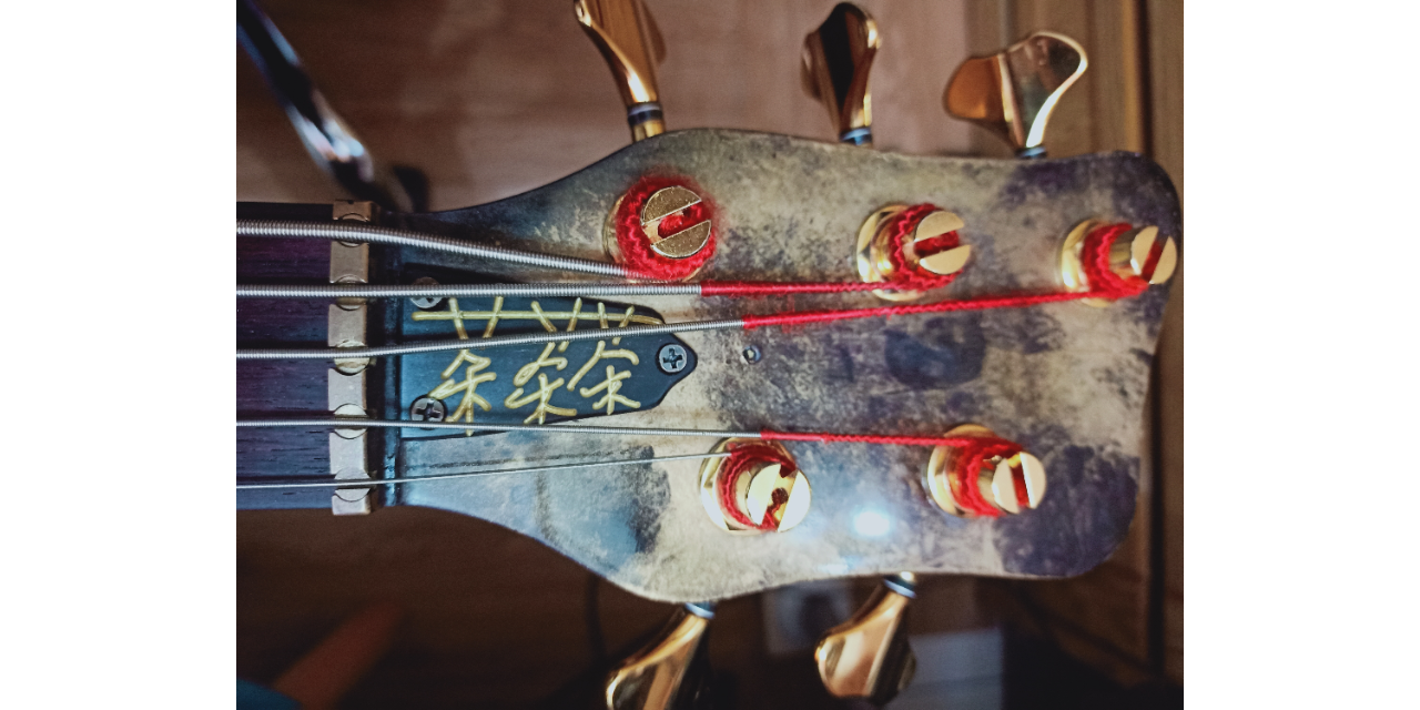 茶茶茶Bass Bilibili (B站)
