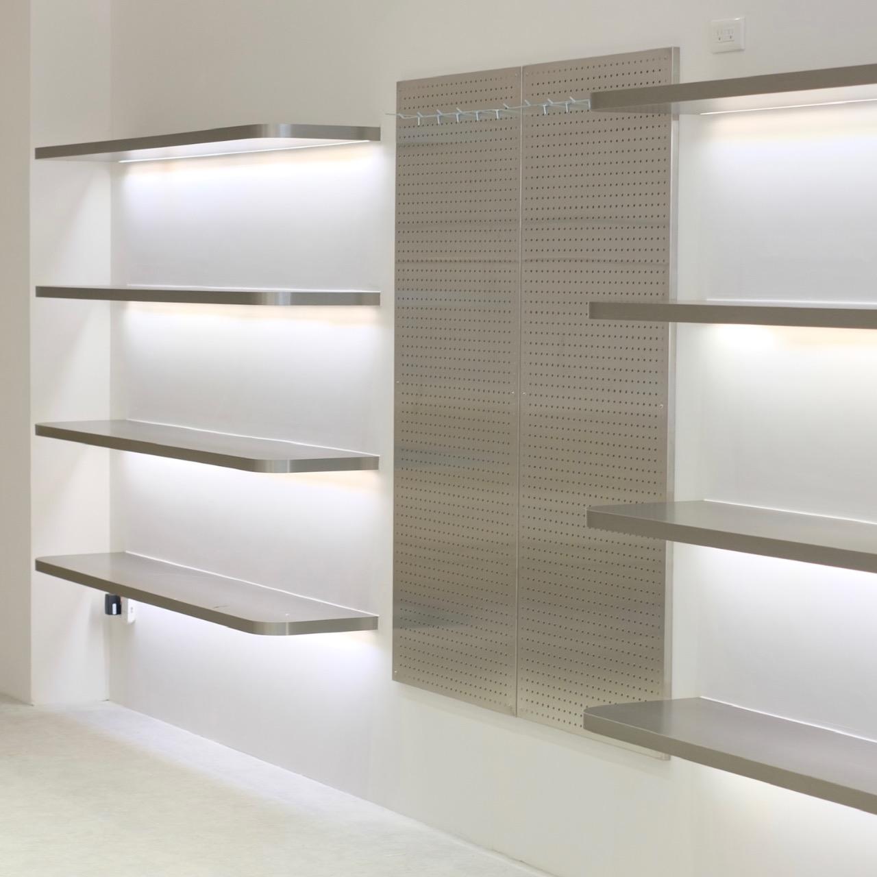 Fashion Jump 高雄市鼓山區裕誠路1037號