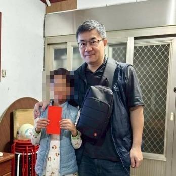 阿虎老師：努力賺奶粉錢的新手爸爸