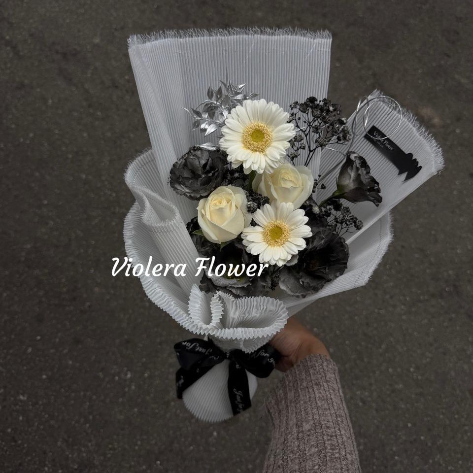 𝙑𝙄𝙊𝙇𝙀𝙍𝘼 𝙁𝙇𝙊𝙒𝙀𝙍